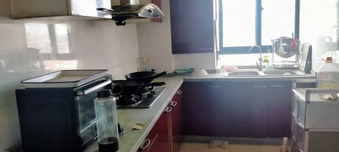 南方公寓 3室2厅2卫 143.59m&sup2;