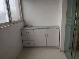 天山花苑 4室2厅1卫 105m&sup2;