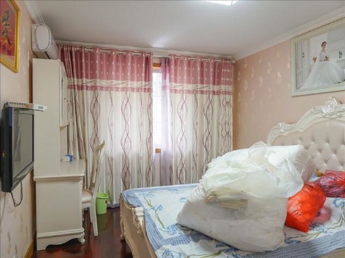 阳光花园 3室1厅1卫 128.49m&sup2;