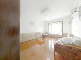 舒凯花苑 3室2厅2卫 148.5m&sup2;