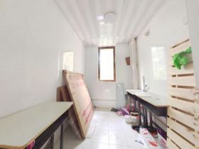 吴中豪景华庭 3室1厅1卫 143m&sup2;