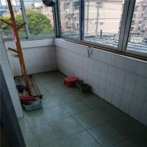 易家桥新村 2室1厅1卫 56m&sup2;