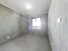 保利香槟国际 3室2厅2卫 114.21m&sup2;