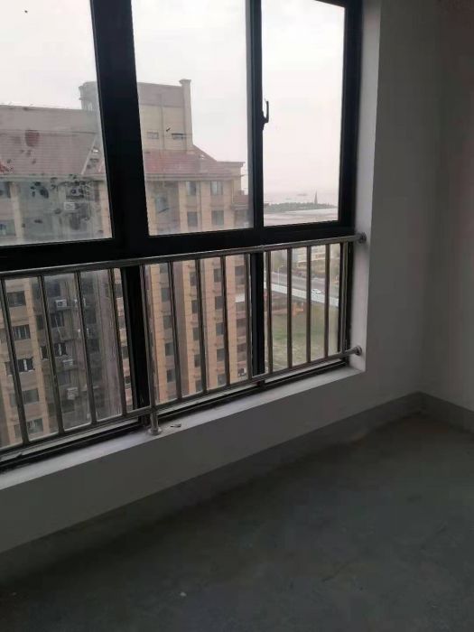 临江家园 3室2厅1卫 103m&sup2;