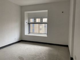南山国际社区 4室2厅2卫 125m&sup2;