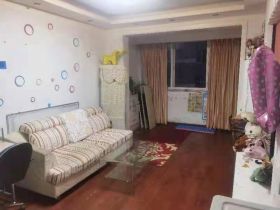 紫荆花园 3室2厅1卫 96m&sup2;