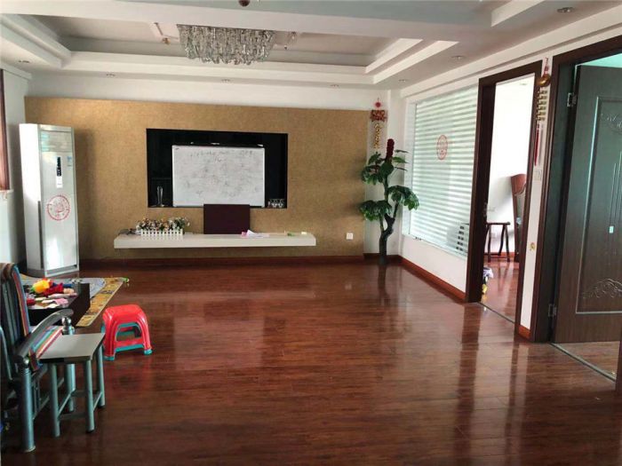小石桥花苑 3室2厅1卫 138.45m&sup2;