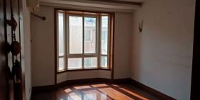 东方花苑 3室2厅2卫 138.94m&sup2;