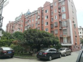 健康公寓 3室2厅2卫 148m&sup2;