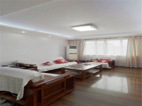 天馨花苑 3室2厅1卫 120m&sup2;