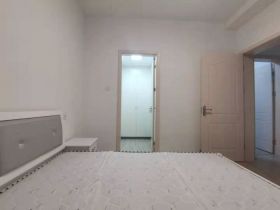 世茂新界 3室2厅2卫 88m&sup2;
