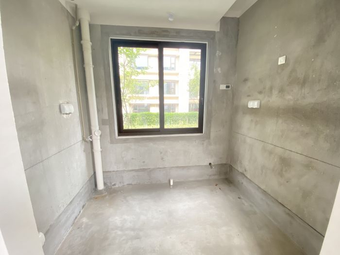 春风南岸西园 5室3厅3卫 400m&sup2;