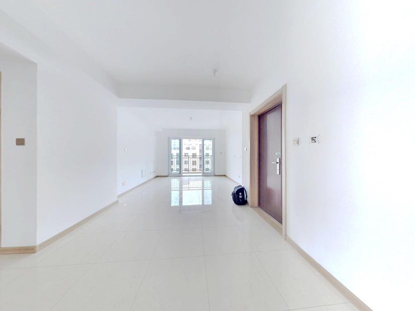 世茂九龙庭 3室2厅2卫 126m&sup2;