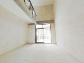 万科有湖（翡翠心湖） 5室2厅2卫 178m&sup2;
