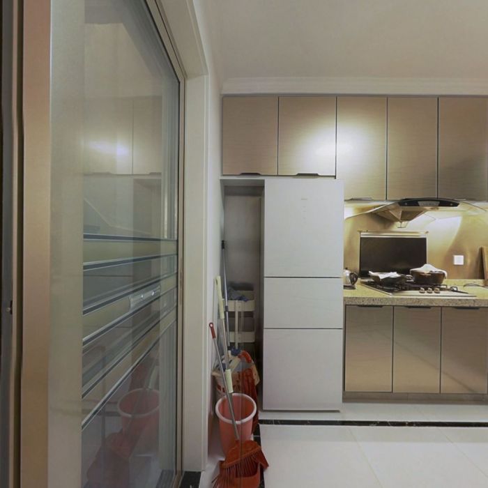 金鑫苑 4室2厅2卫 195m&sup2;