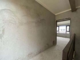 万科有湖（翡翠心湖） 4室2厅3卫 150.00m&sup2;