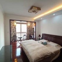 海天大厦 5室2厅2卫 255.00m&sup2;