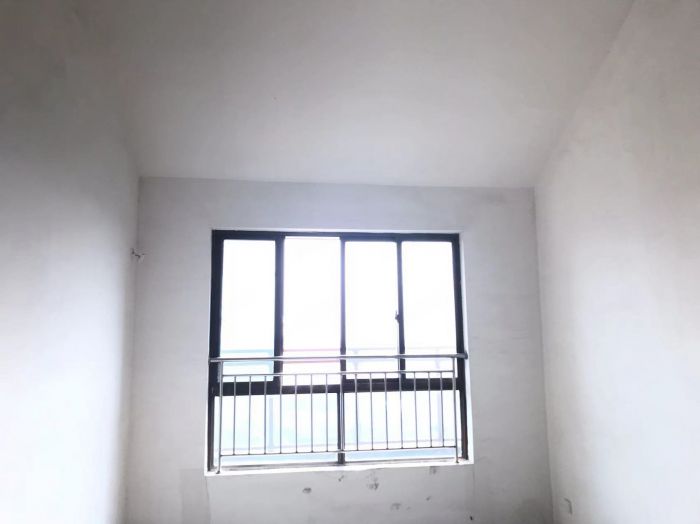 山景水岸 4室2厅2卫 177m&sup2;