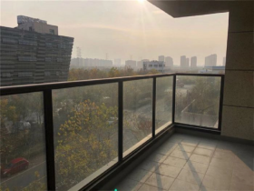 雍华府 3室2厅2卫 117.5m&sup2;