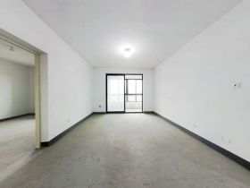 兴石花园 3室2厅1卫 128m&sup2;