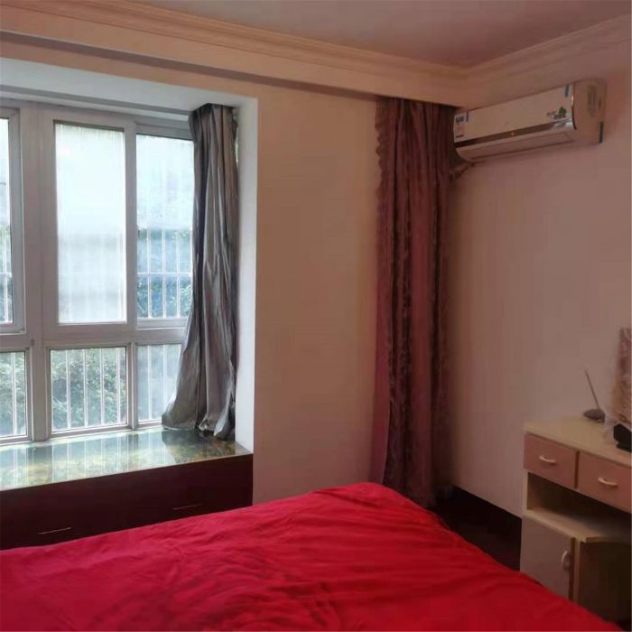 春晖花园 3室2厅2卫 134m&sup2;