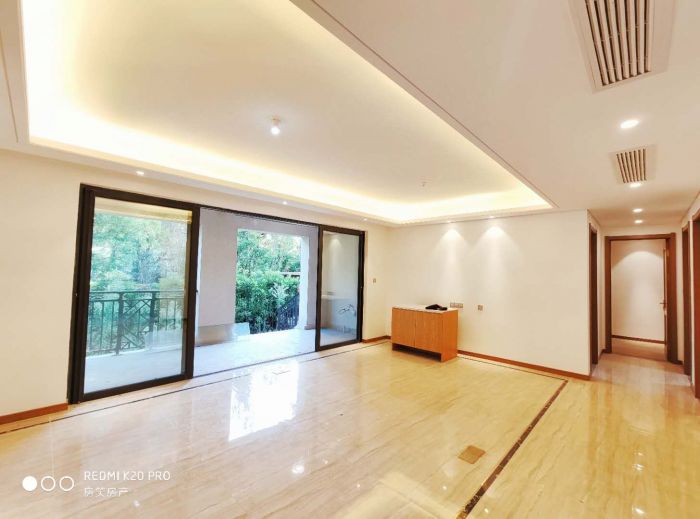佳期漫 5室2厅1卫 269m&sup2;