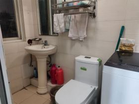易家桥新村 2室1厅1卫 61.84m&sup2;