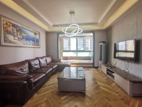 帝奥世伦名郡 3室2厅1卫 125.07m²