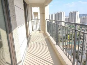 中南熙悦(南通经济技术开发区) 4室2厅2卫 136m&sup2;