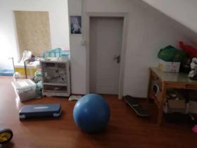 外滩北苑 5室3厅1卫 107m&sup2;