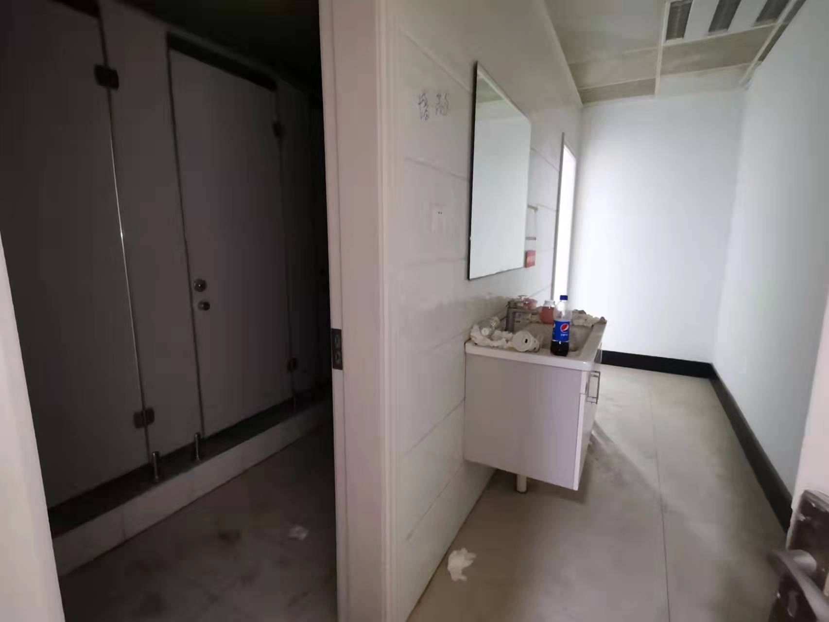 中南世纪城南区 10室0厅1卫 865.00m&sup2;