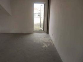 军山花园 4室2厅4卫 255.00m&sup2;