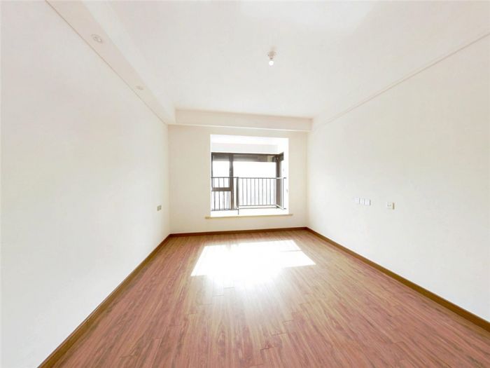 佳期漫 4室2厅2卫 147m&sup2;