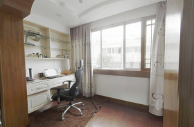 小石桥花苑 3室1厅1卫 121.00m&sup2;