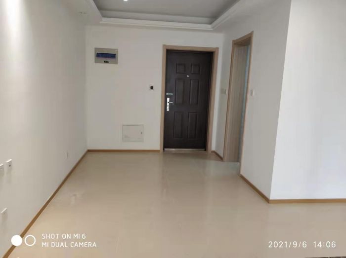 云樾东方 3室2厅1卫 95m&sup2;