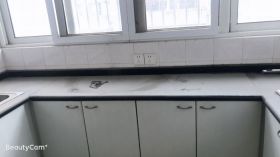 华侨花苑 4室1厅2卫 140m&sup2;