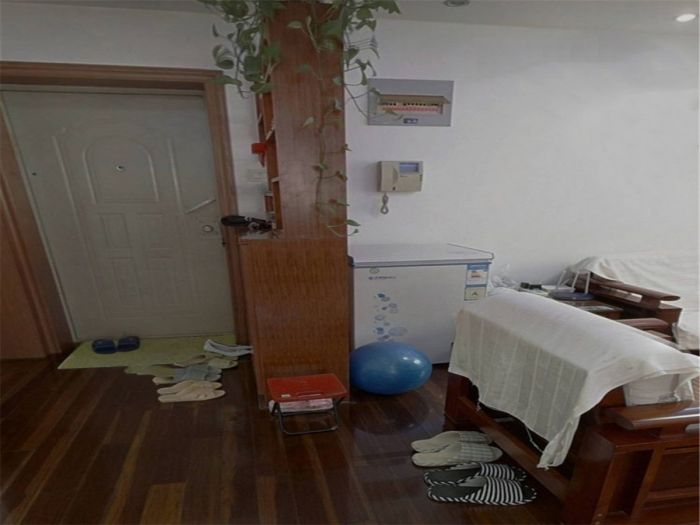 天馨花苑 3室2厅1卫 120m&sup2;