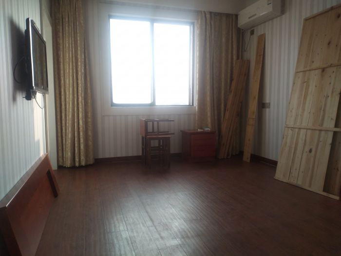 华能大厦 2室1厅1卫 68.00m&sup2;