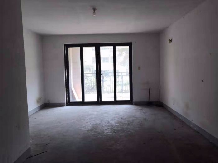 金水湾花园 4室2厅2卫 166m&sup2;