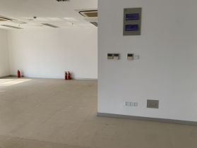 锦峰大厦 3室1厅1卫 140.64m&sup2;