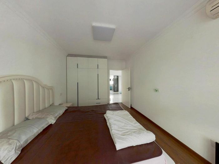 外滩小区 3室2厅1卫 97m&sup2;