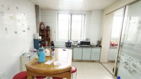 龙潭福里 3室2厅1卫 112m&sup2;