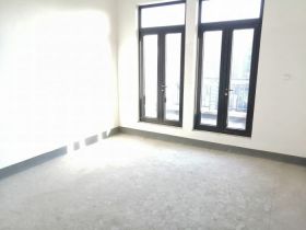 山水壹号 5室2厅4卫 267.88m²
