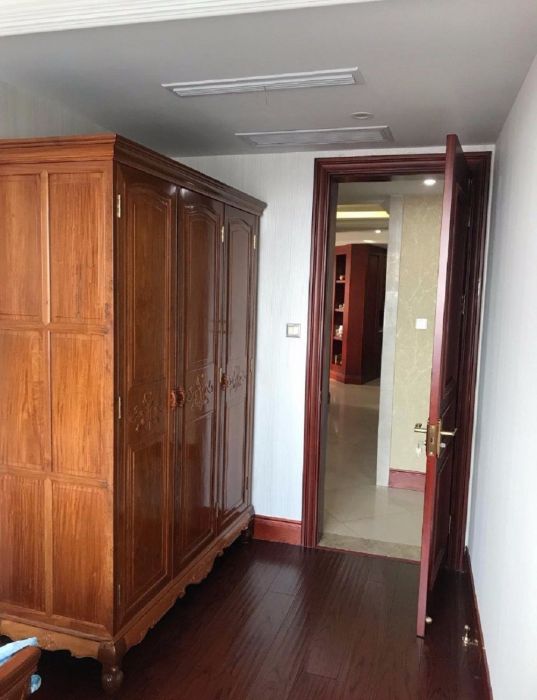 玖珑城 4室2厅2卫 215m&sup2;