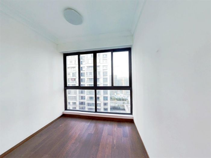 雍华府 4室2厅2卫 136.2m&sup2;