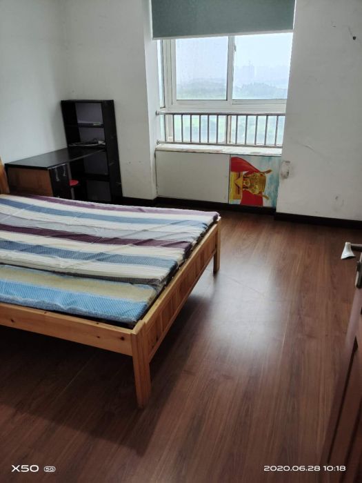 北岸华庭 3室2厅2卫 147m&sup2;