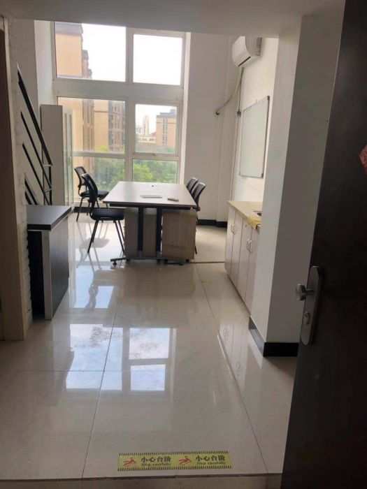 万科爱情公寓 2室1厅1卫 42m&sup2;