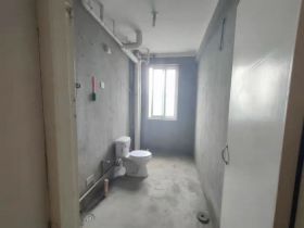 新港花苑 3室2厅1卫 110m&sup2;