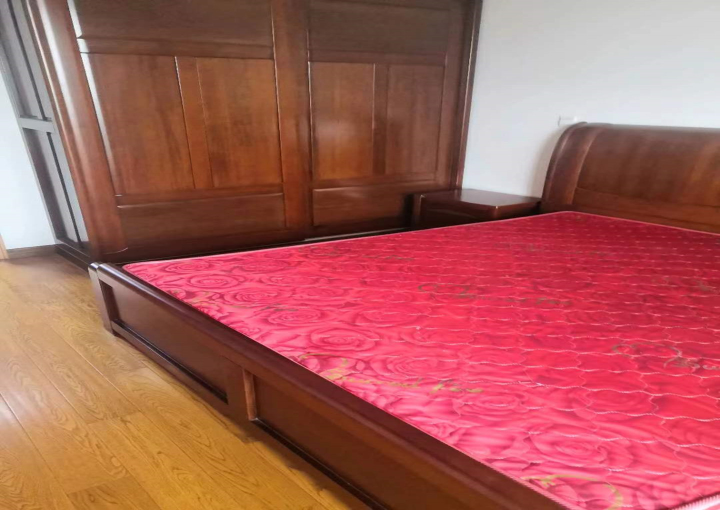 光明新村 3室1厅1卫 83m&sup2;