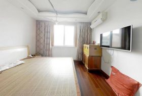 星景花园 3室2厅1卫 125m&sup2;